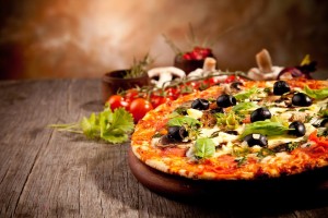 Verse ambachtelijke pizza serveren tijdens uw bedrijfsuitje? Welkom aan boord!